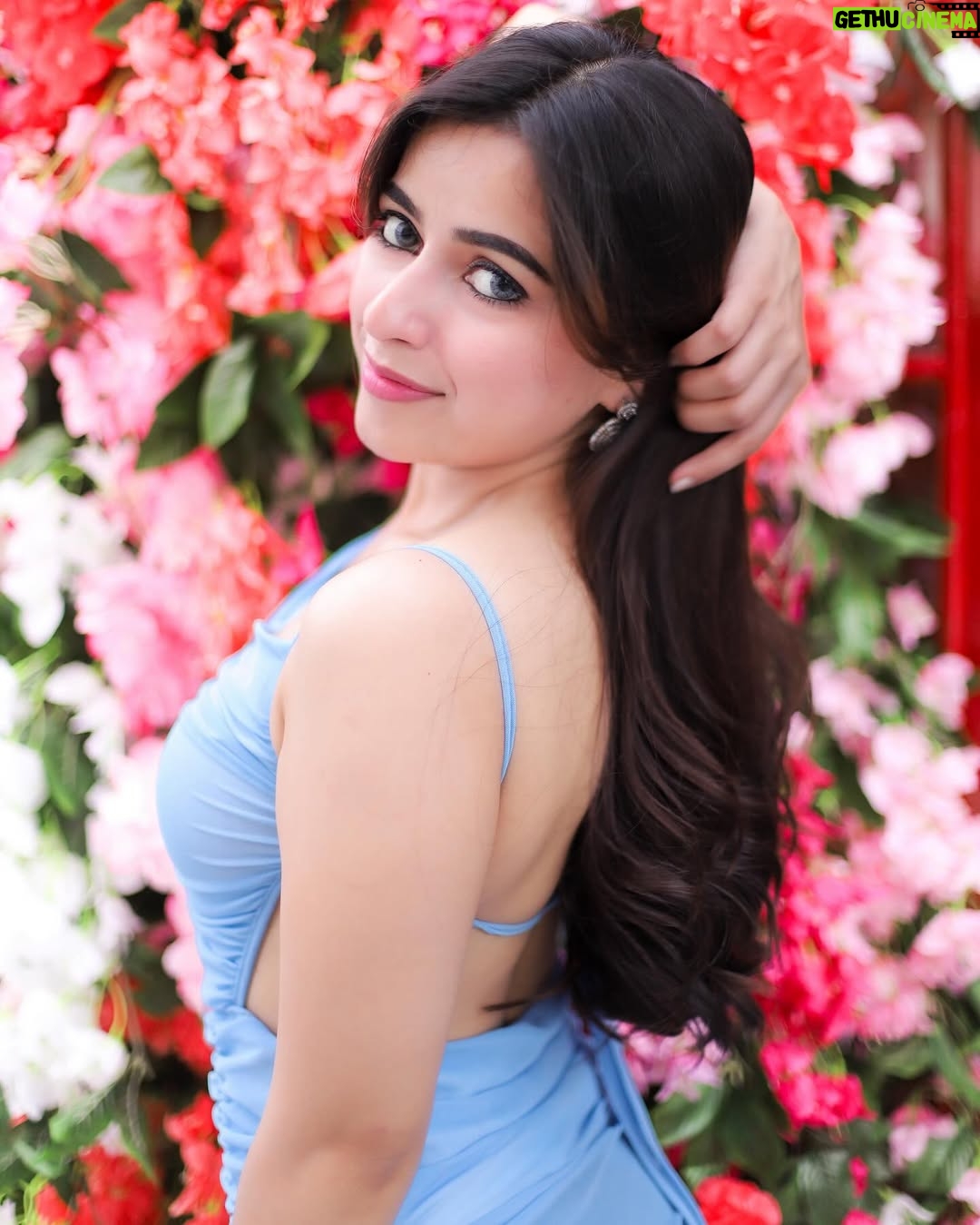 Yogita Bhatia - 8.9K Likes - 🥏🦋