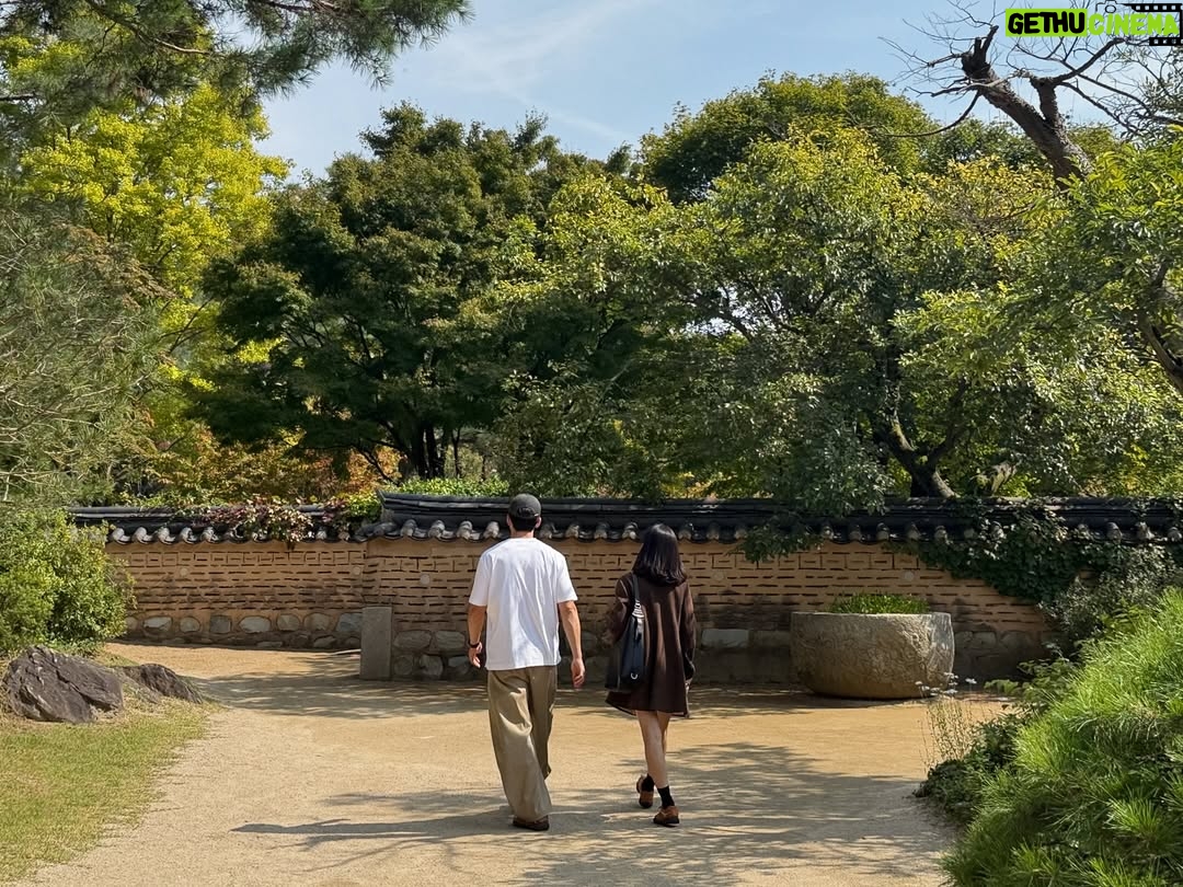 Yoon Seung-ah - 21.8K Likes - 오랜만에 데이트
그리고
반.전😱 🏃🏻‍➡️🥊