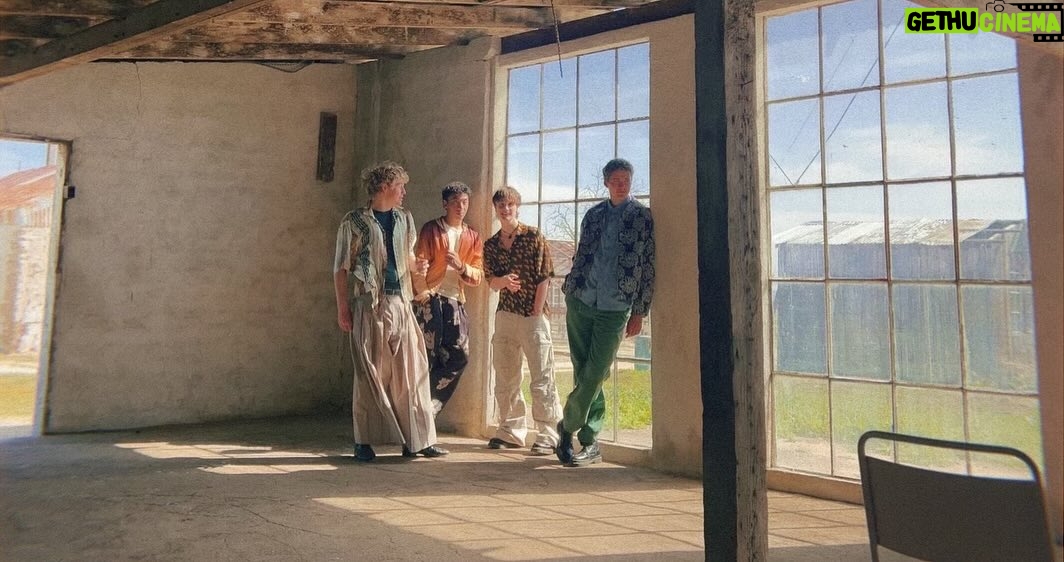 Ysa Penarejo - 626 Likes - M80 @fullcircleboys 🧨

WOW this one is for the books! words can’t fully describe how lovely this was to be a part of this experience. @fullcircleboys thank you for being open to us and letting us being a part of your journey i hope yall know we will always be rooting for you!! @keonemadrid @_marimadrid thank you both for trusting me with this role but most importantly bringing the fam into this space and trusting us with your vision. it’s means a lot to us not only individually but for our family. thank you for constantly reminding me of our motto, family first dancer second. @choreocookies i’m endlessly proud of yall, watching you all thrive in so many ways on this project just filled my heart with so much joy, love yall so much💛 also shout out to this amazing crew, getting to work with some of yall again warmed my heart and having that strong foundation of a group to make this visual come to life truly makes a difference. much love to this project ✨

directed by @keonemadrid 
production company @anomalycreatestudios 
executive producers David Loeffler, @nappytabs 
producer @gabriveee 
choreographers @_marimadrid @keonemadrid
director of photography @steeevy
production designer @_marimadrid
edit / color / sound @keonemadrid
starring @dossanbell @imjaggermoon @imjamesherron @_seangarrity @ollie_hincy
featuring @ysapenarejo
dancers / choreo cookies: @aamyahdavis @andreducusin @bjhalk @_cchristopherr_ @danielfeeee @dairyyawn @eri_chikusa @notgama @jaredtmallari @jefftaylorlane @mp_joce @joshsaradpon @leagredonia @mai.lania @parisinez @7ed.s @warrenmvigilia @ysapenarejo @analuciacastillon (stand-in) and our guest kaylar preite @kaylar.preite

crew
1st ad @margotbug
1st ac @raquelwajner
camera operator @keonemadrid
PA’s: @mauiongs @kqtbalch @samueljeanmoore 
FCB MGMT @stacykpyle @jonlucero24
Dir MGMT @cheymami
Business MGMT Merceedes Hamilton