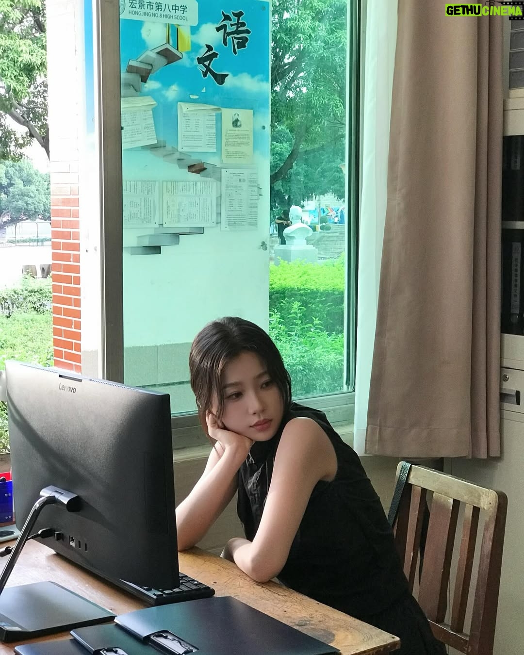Yu Shuxin - 572.3K Likes - Recently🍃🏫