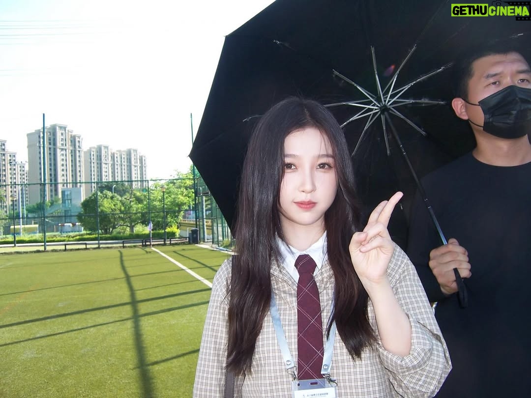 Yu Shuxin - 699.6K Likes - #roadtosuccess