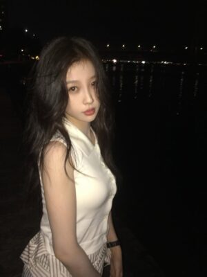 Yu Shuxin Instagram - 🍺🍉