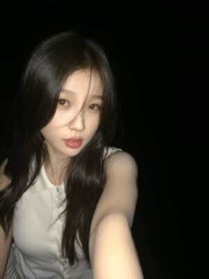 Yu Shuxin Instagram - 🍺🍉