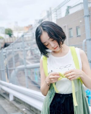 Yumi Adachi Instagram - 💚💚💚
@torico_wear 夏の新作 これがラスト!
チュールドレス、タンクトップ、フリルのパンツ、ピアス!