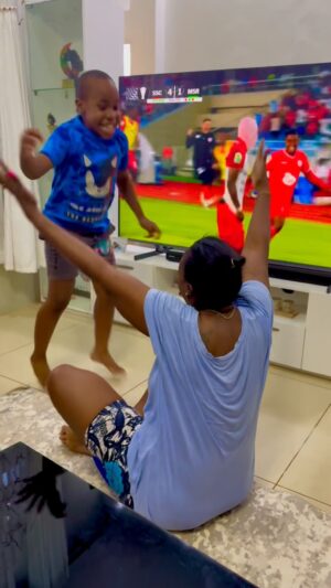 Yvonne Cherrie Instagram - Wana SIMBAAAAAAAAAAAAAAAAAAAAAAAAA
Waiteni UTOPOLO wajue kwamba TUMEVUKAAAAAAA
