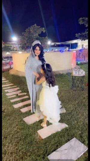 Zainab Al Askari Instagram - في يوم ميلادي ربي اكتب لي الخير في القادم من عمري 
يا رب اجعل أقداري إلى ما أتمنى إن كان فيها خير فاكتبها لي وحقق لي الأفضل واحفظ لى كل من احب❤️#ميلادي #سعاده #فرح #احتفال