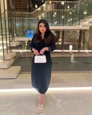 Zainab Ghazi Instagram - Value your peace more than people's opinion✨