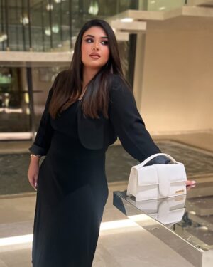 Zainab Ghazi Instagram - Value your peace more than people's opinion✨