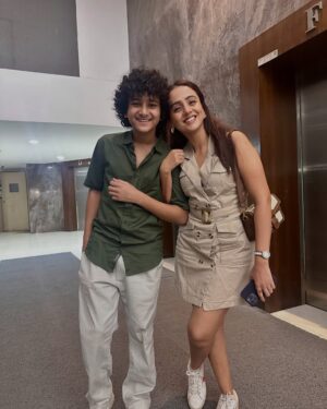 Zalak Desai Instagram - Every moment feels brighter with you @zalakdesaiii ❤️
.
.
#anupama #arishtjain #virals #instagood #trend #arishtjain #zalakdesai