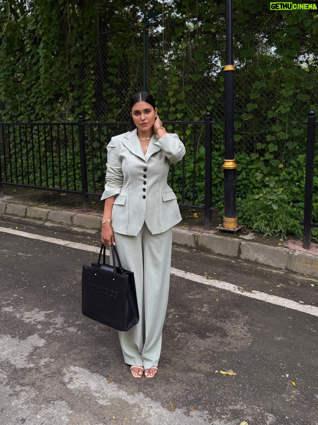 Zebaa Khan - 4.2K Likes - Girlboss…