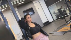 Zebaa Khan Instagram - Upper body circuit…