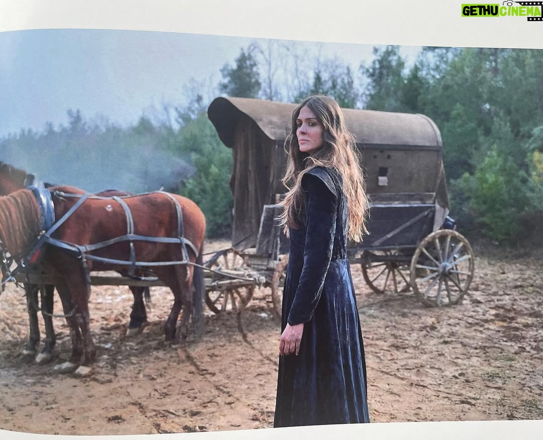 Zeynep Özder - 3.7K Likes - ❤️❤️❤️