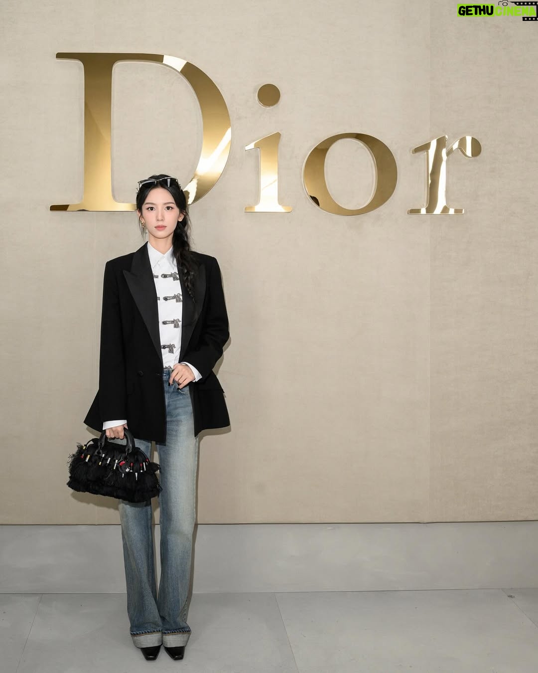 Zhou Ye - 79K Likes - 🥰😎#DiorSS26