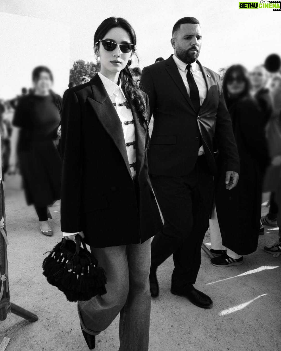 Zhou Ye - 79K Likes - 🥰😎#DiorSS26