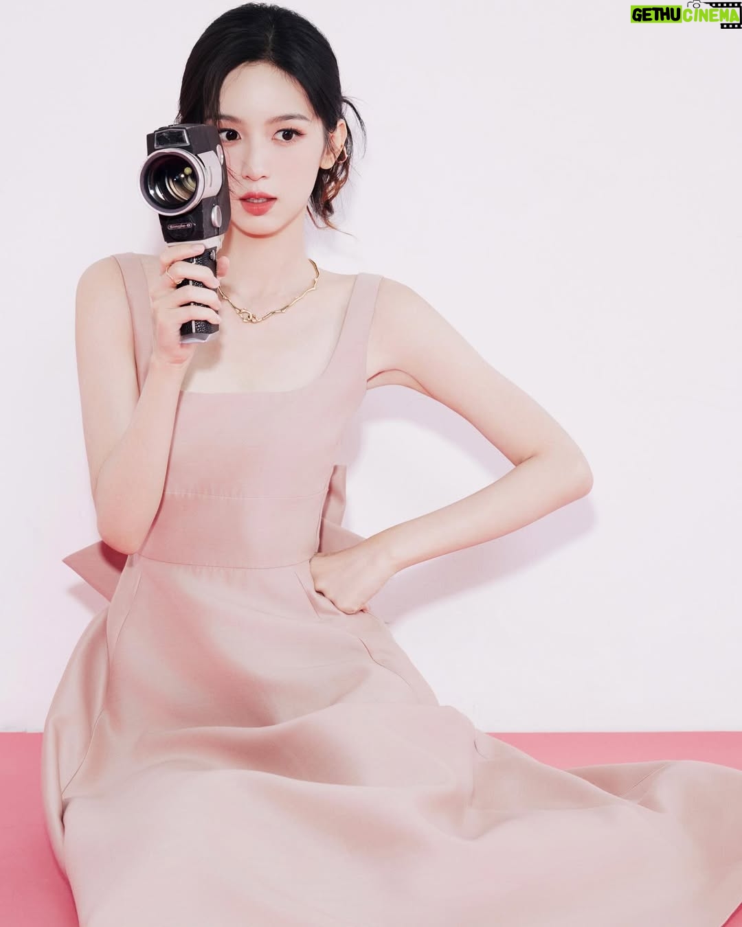 Zhou Ye - 72.3K Likes - 🎀#dior