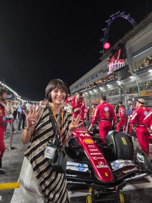 Zoe Tay Instagram - 🏁🏁🏎🏎🏎🏁🏁
Born  to race.
Chase the limit.
引擎咆哮的地方，就是战场!

Amazing night with @louisvuitton

#louisvutton
#F1
#f1singapore2025🏁 
#visit_singapore 
@the_celebrityagency

#ZŏeTay #鄭惠玉 #惠声玉影 #佐伊の語