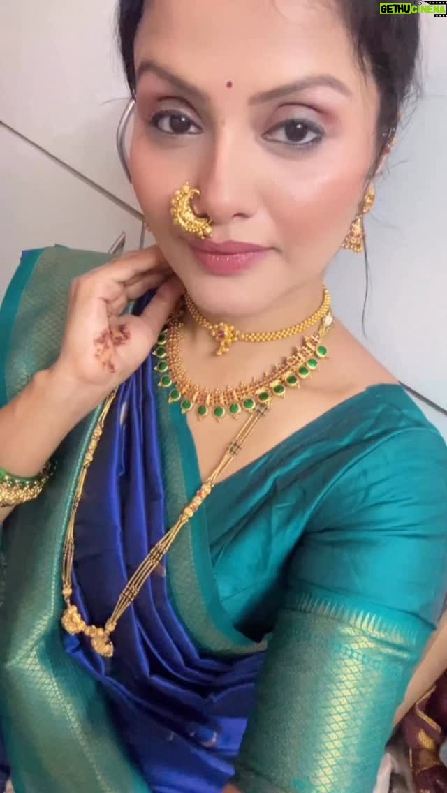 ankita bhagat - 2.6K Likes - आली अंगणी गौराई ✨🪷🙏🏻

Necklace by @saajsakhi_by_siddhi

Chandrakor Saree from :- @payalcollection28 🌙

Kada & Green Bangles by 💕@saaj_creation_and_jewellery