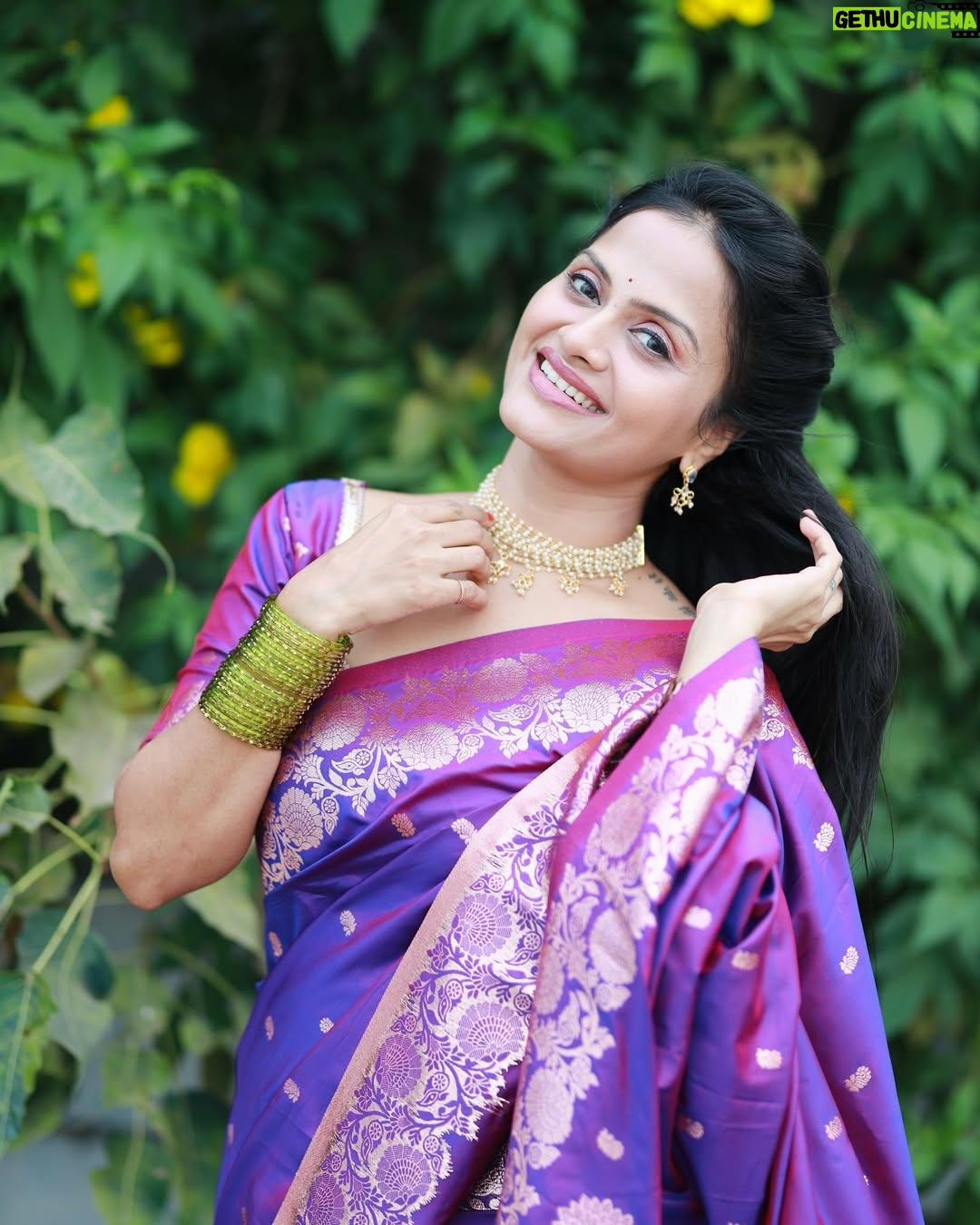 ankita bhagat - 1.7K Likes - Kay bolta ? 🦚🌸🕊️✨
