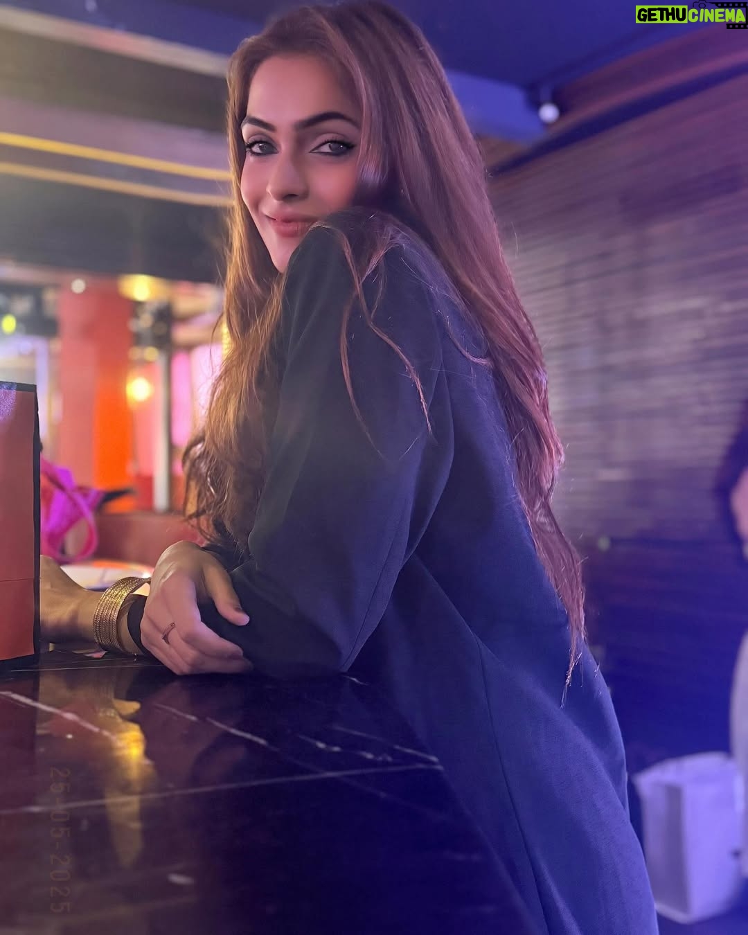ankita kukreti - 3.1K Likes - What you lookin’ at? Manifestation?