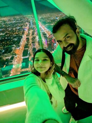 ankitaa Chauhan Instagram - What a great day at EWC meeting all qts ā¤ļø
#riyadh #riyadhboulevard #ewc #ewc2025