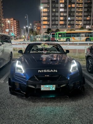 ankitaa Chauhan Instagram - Cars cars cars š