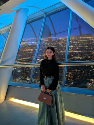 ankitaa Chauhan Instagram - Some pictures from the 99th floor š Riyadh City looks beautiful from the Sky Bridge ā¤ļø