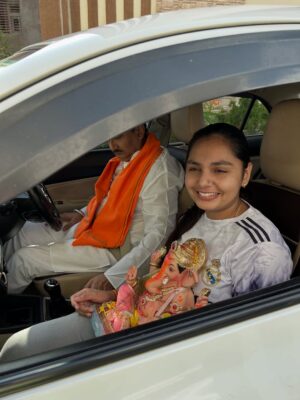 anshika singh Instagram - Bappa going home 🌊💙🙏🏼