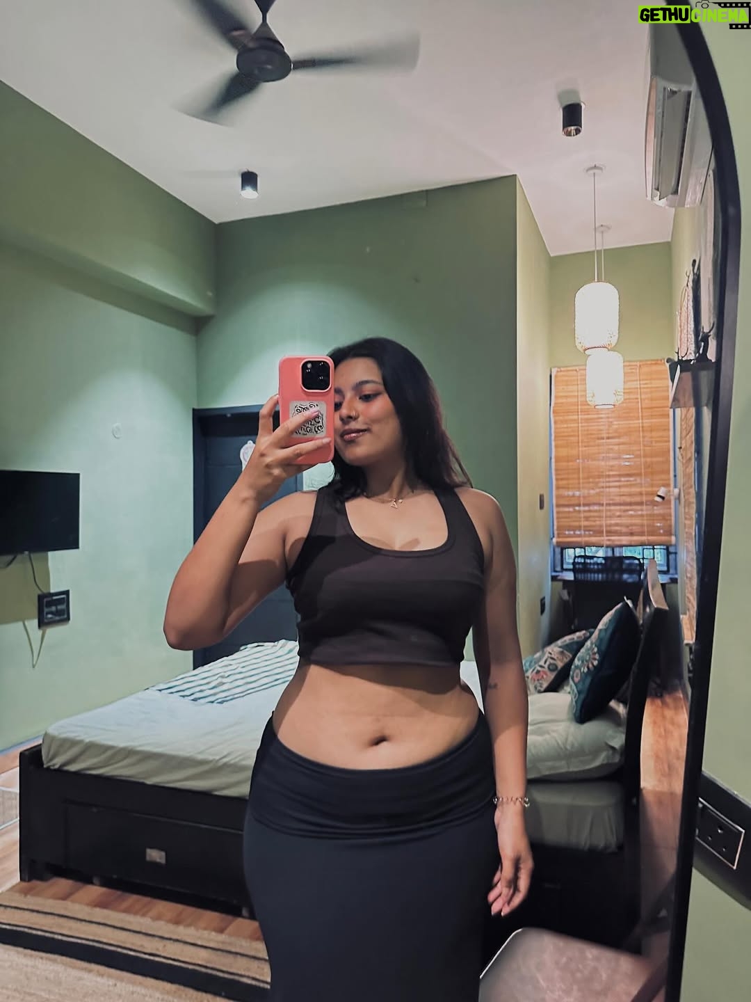 Most liked Instagram photo of ayshayrav