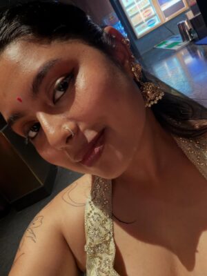 ayshayrav Instagram - Diwali dump 💥 

The dress is stitched and the material is from RIDH egmore, Chennai 🏩

#diwali#diwalilook❤️