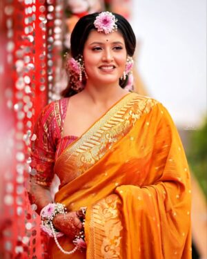 chandra Chakraborty Instagram - গায়ে হলুদ || Haldi Ceremony
#weddingday #Haldi #bengaliwedding @sacredshaadi @bridesofbengal_wmg