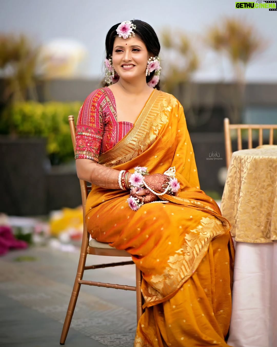 chandra Chakraborty - 5.8K Likes - গায়ে হলুদ || Haldi Ceremony

#weddingday #Haldi #bengaliwedding @sacredshaadi @bridesofbengal_wmg
