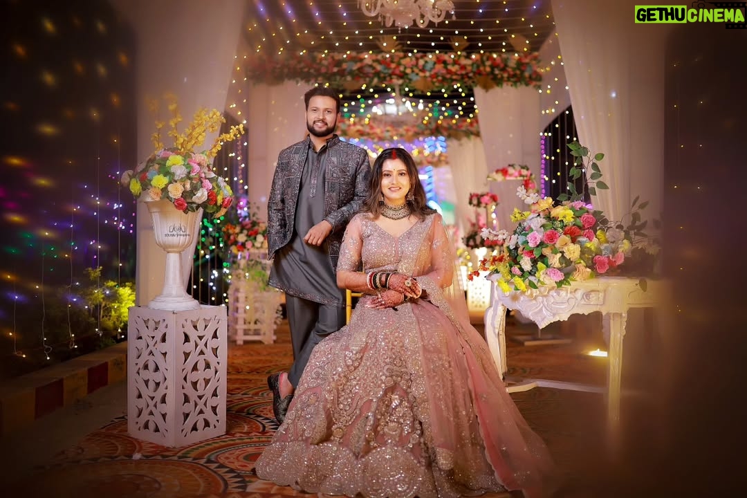 chandra Chakraborty - 4.1K Likes - Reception Story ♥️

@sacredshaadi @bridesofbengal_wmg #bengalimarriage