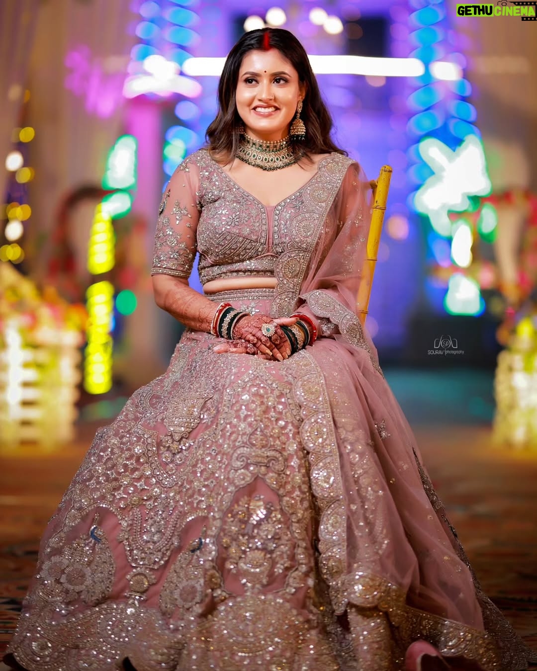 chandra Chakraborty - 4.1K Likes - Reception Story ♥️

@sacredshaadi @bridesofbengal_wmg #bengalimarriage