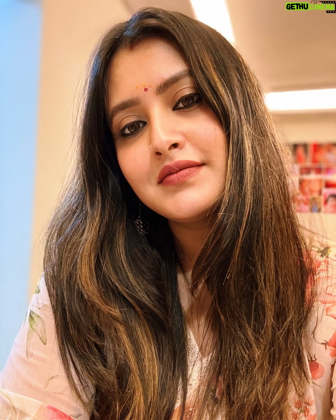 chandra Chakraborty - 2.9K Likes - An occasion 🙏,an outfit, an available man to capture and an existing account to post @ the fav corner of 🏡 !!! That’s all about it😑💕🫶🏻 
.
.
.
.
.
.
.
.
.
.
.
@houseofpataudi #ethnic #celebrations #deckedup #rathyatra2025 #bangalore #brigadecornerstoneutopia