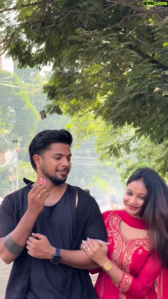 dimple udayakumar - 2.6K Likes - yen nila❤️🫵🏻

@gvprakash 

#explore #trendingreels #reels #reelsinstagram #trending #trend