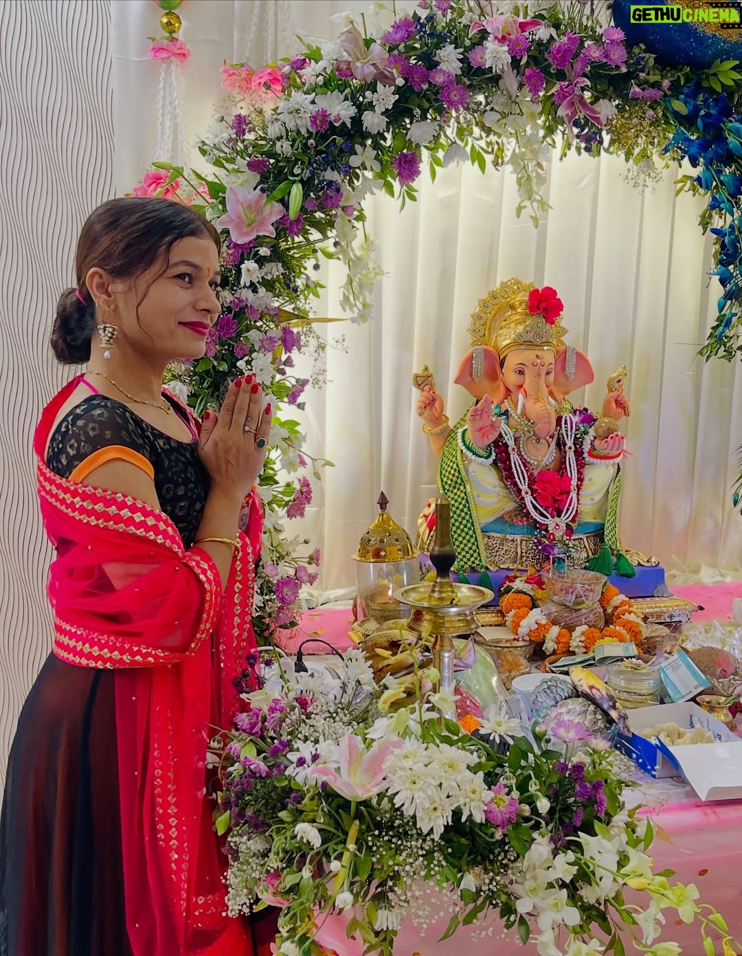 dr Mona Bhavsar - 3 Likes - पुढ़च्या वर्षी लवकर या 🙌🏻🥺
गणपती बाप्पा मोरया 🙏🏻

#ganapatibappamorya #pudhchyavarshilavkarya