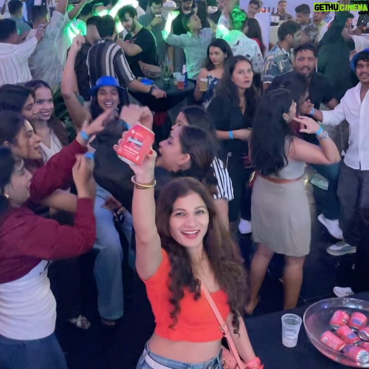 dr Mona Bhavsar - 3 Likes - Good vibes, great energy, and festive cheers at Oktoberfest 🎶⚡ @scream.energy 

#octoberfest #weekend #screamenergy #festivefun #energy #vibes #dance #fun #vibrant  #DailyPowerDrink