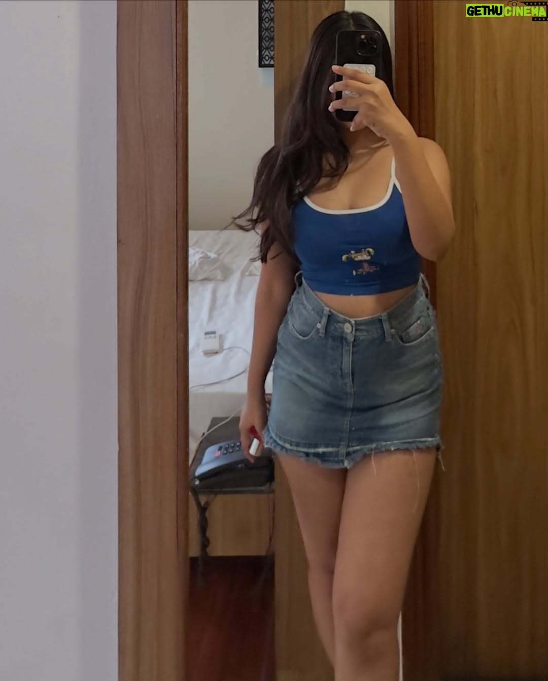 geetika bisht - 4K Likes - RAW🤍