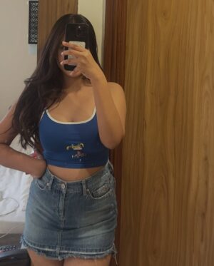 geetika bisht Instagram - RAW🤍