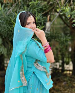 Actress geetika bisht HD Photos and Wallpapers May 2025