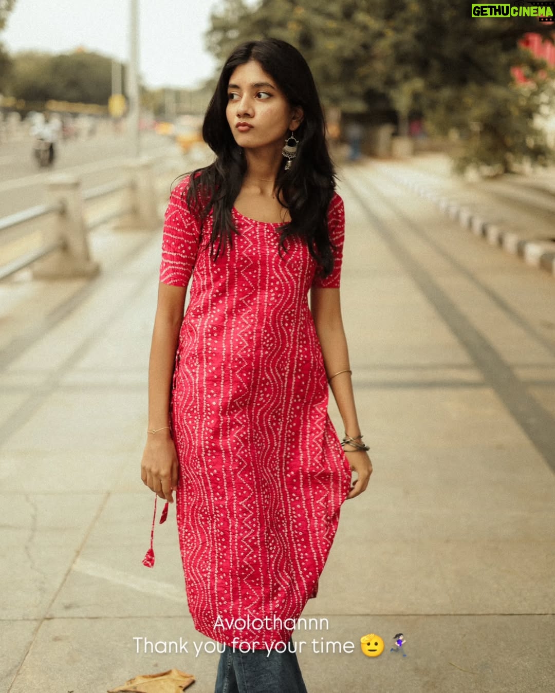 laavanya prol - 112.2K Likes - 🎶✨
📸@vasy_vendra 🫡❤️
.
.
.
#chennai #tamilbgm #streetphotography #streetstyle #tamillyrics #tamilsong #trend #instagood #instagood #goodvibes #bloopers #photooftheday #photographer #potraitphotographer #potraitphotography