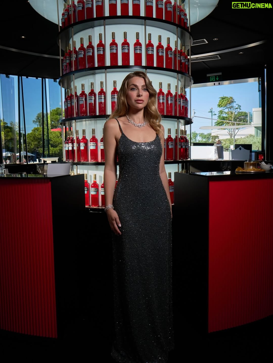 İlay Erkök - 75.4K Likes - What’s the color of your passion? ❤️

Styled by @giseleirl 
Photographed by @ferdademir_ 

#redpassion #campari #redcarpet #ad