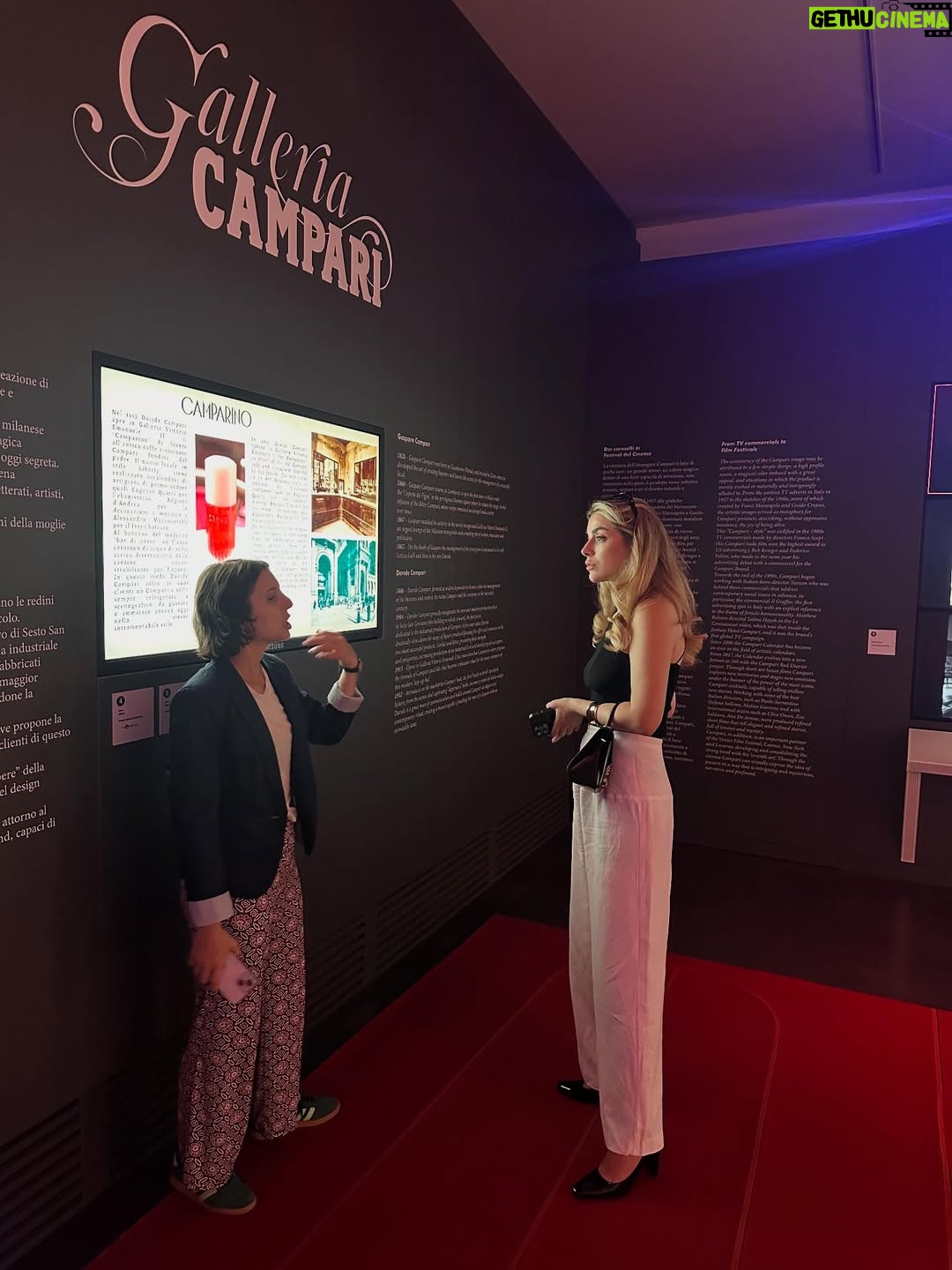 İlay Erkök - 113.3K Likes - “Il Campari non è solo una bevanda. È il battito cardiaco rosso di Milano - parte di chi siamo.” ♥️ #ad @campariofficial 
•
#Campari #RedIcon #DrinkResponsibly 
•
Oggi è stata una grande visita di famiglia 😍🥹👸🏼
•
Siamo pronti per nuove avventure insieme? 💃