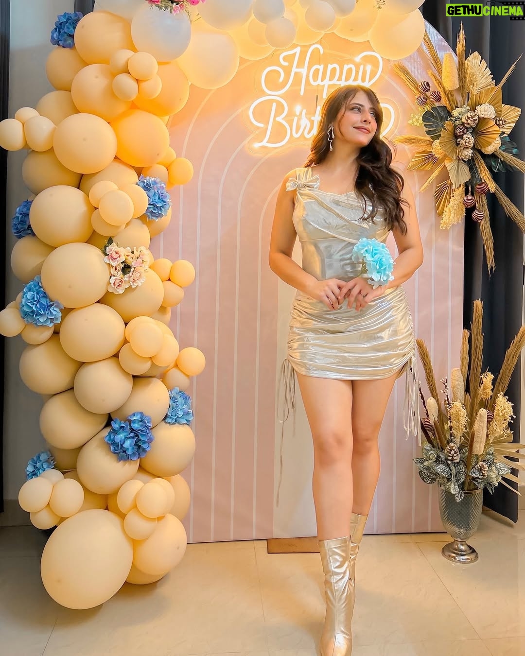 mehak sethi - 10.4K Likes - Happiest Birthday  To Me 🤍
Just a year sassier ✨
Thankyou so much everyone for all your lovely wishes ✨

Also thanks @floral_fiesta09 for this beautiful setup 🤍loved it ✨🤍