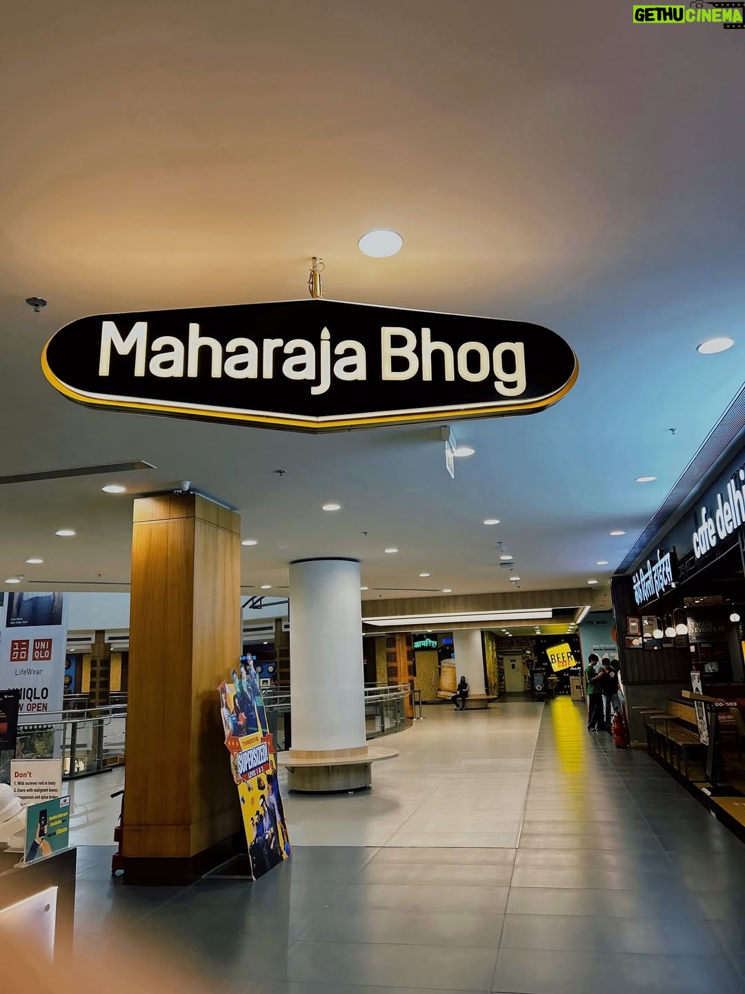 mehak sethi - 2.8K Likes - Had an amazing experience at @maharajabhogmumbai @teammaharajabhog ✨
Cheers to the delicious food and pretty ambience 🪞✨❤️
Dinning here was totally an experience …!!!