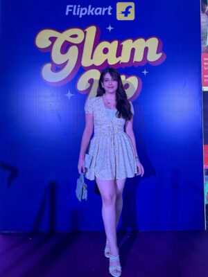 mehak sethi Instagram - @flipkartlifestyle @flipkart #flipkart #flipkartglamupsale #flipkartfashion ✨🫰🏻🍁🤍