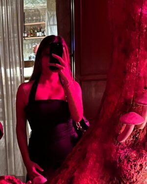 mehak sethi Instagram - Constantly seeking everyday magic 🩷✨