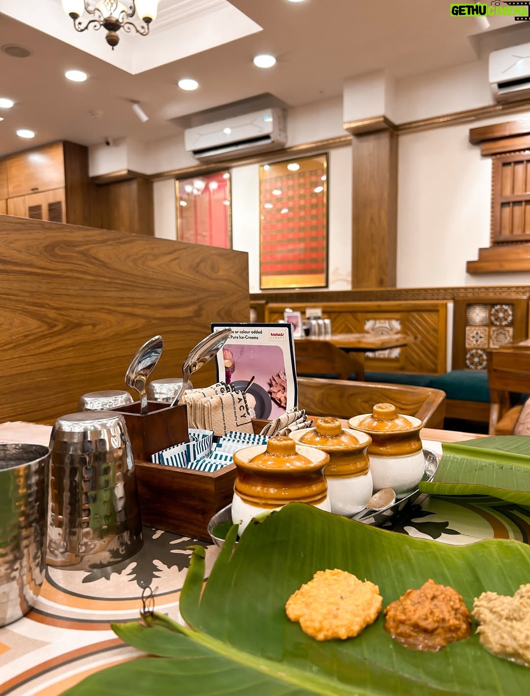 mehak sethi - 3.5K Likes - Had Authentic South Indian Cuisine – Rooted in Tradition, Rich in Taste here at @kamats_legacy ✨
If you are a dosa lover just like me , then you must visit ❤️
📍- @kamats_legacy , Malad West ✨