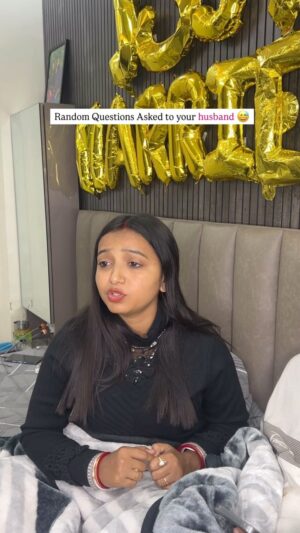 monalisha ghosh Instagram - Aise questions shadi ke baad ku puchna 😂
Tag your husband ✅
#funny #comedy #viral #husband #wife #trending #couple
