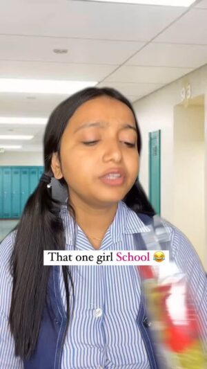 monalisha ghosh Instagram - Valentine’s Day pe aag lagane wali 🤣
Tag that girl ✅
#valentinesday #viral #couple #school #comedy #student
